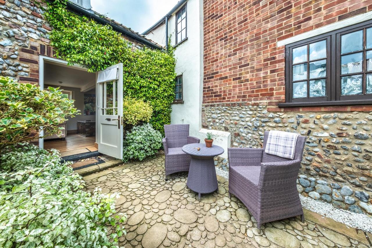 Wiveton Bell Hotel Blakeney  Eksteriør billede