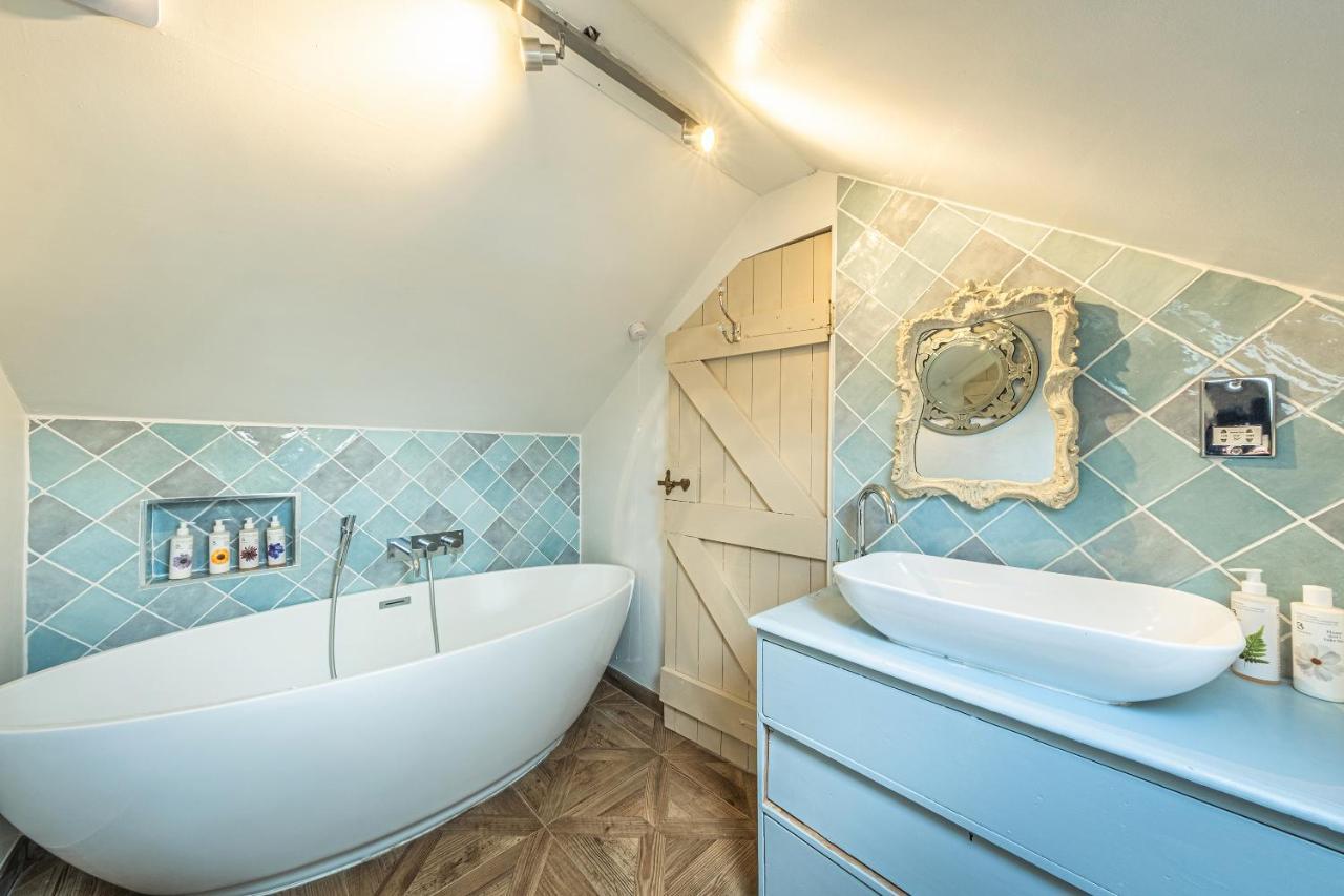 Wiveton Bell Hotel Blakeney  Eksteriør billede